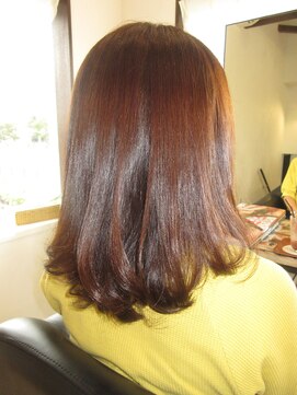 コア フィール ア デイ(COIFFURE A DAY) 【見附・今町】ワンカール×ミディ