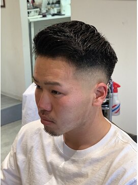 エルエー バーバーショップ 草津店(L.A BARBERSHOP) ワイルドアップバングスキンフェードショート
