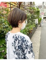 アクアオモテサンドウ(ACQUA omotesando)&nbsp;大人ショート　白髪ぼかしハイライト　アクア表参道【世良綾花】