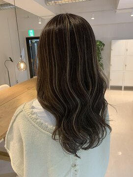 シェーン 仙台駅広瀬通店(schon) ナチュラル×グレージュハイライト