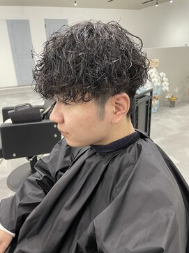 テン(TEN.) メンズ波巻きパーマ