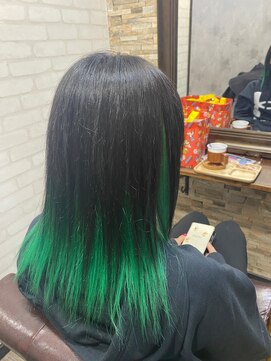 ハサミバイアトリエナガノ 千葉(8sami by atelier nagano) デザインカラー／レイヤーカット/ウエットヘア/オリーブベージュ