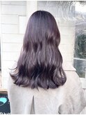 大人気ラベンダーグレージュ色持ち良いカラーセミロング