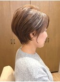 40代、横顔美人なショート!