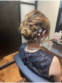 20代・30代・40代似合う小顔ヘアアレンジ♪二次会ブライダル花嫁