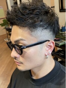 グランドセントラルストア(GRAND centralstore)の写真/【ワンランク上を目指す男のサロン】バーバーならではの繊細なカット&シェービングでON/OFFキマる！