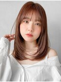外ハネボブくびれヘアナチュラルカール大人可愛い斜めバング