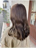 マロンベージュ 透明感カラー セミロング くすみベージュ