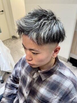 イメージア ボーノ相模大野店(IMAGE-A) 【相模大野カラー】無造作シルバーハイライトショート