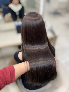 ケンジ 平塚ラスカ店(KENJE) 秋冬に大人気《上品なブラウンカラー》