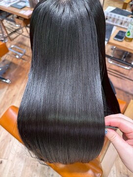 リュミエ ドゥ マッシュ(Lumier de mashu) 【大阪/梅田/茶屋町/中崎町】触れたくなる美髪/oooit/オーイット