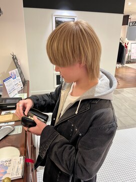 ミルクティーベージュ×マッシュウルフ【三橋由奈】