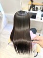 イルヘアーライラ(illu hair LILA) 髪の芯から整う、自然で美しいシルクストレート。