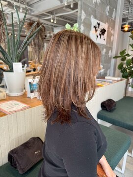 ギネス(Giness) 抜け感ハイライト×ホワイトグレージュ