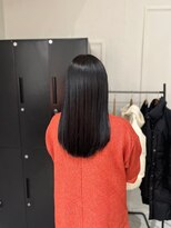 アトレ 福岡大名店(attrait)&nbsp;ツヤのあるブラックロング×上品な大人っぽさ