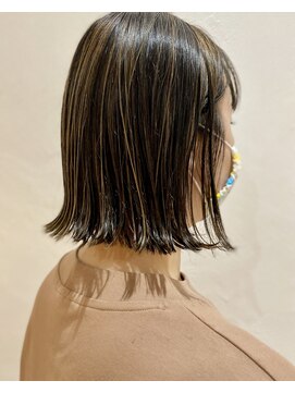 エニ(eni) BLEACHなし トーンダウンで作るhighlight dark beige