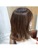 グレージュ×外はね