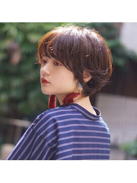 アトリエ フェム(atelier.fem) 柔らかなハネ感のショート