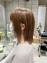 ライラ(Lyla)&nbsp;guest hair 透明感ベージュ×肩ラインボブ