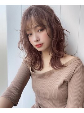 ウーオール(Uuoul) 透け感、抜け感のあるセミロング