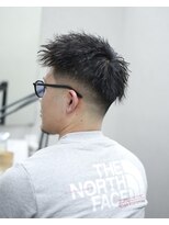 スラッシュ(SLASH)&nbsp;メンズパーマ/ハイライト/短髪/フェードカット/ツイスト