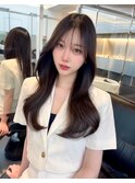 艶ラベンダー_美髪ピンクブラウン切りっぱなしボブ