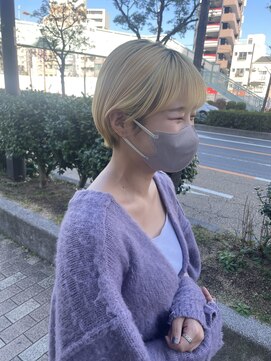 イナズマヘアー(INAZUMA HAIR) マッシュショート×ブロンドベージュ