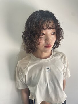 ウクラ バイ レシッド 池袋(uchla by rcid) カジュアルモードこなれミディ愛されエアリーウェーブパーマ前髪