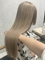 ロウル 渋谷(LOWRL)&nbsp;ホワイトミルクティー/ブリーチ/エクステ