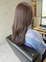 フー(feu)&nbsp;ピンクベージュ×セミロング。