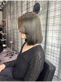 ブリーチなしのオリーブベージュ