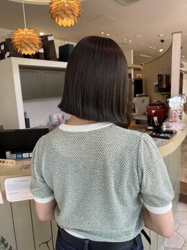 ファルファラ(farfara) 【farfara】透明感オリーブグレージュ(問屋町テラス)永尾明日香