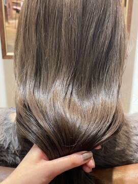 ボタニカ(Botanica) hazel brown