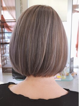 ヘア スパ リゾート リアン(hair spa resort Lien)の写真/何歳だってカラーを楽しみたい大人女性に好評☆明るく染めてぼかすことで、若く見えるカラーも楽しめる！