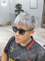 ファースト 北千住2号店(First) ブリーチ2回から3回でホワイトシルバーも!