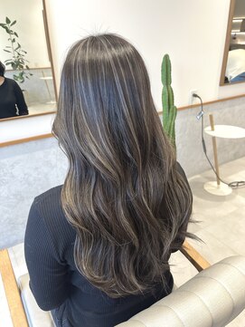 レンジヘアー(lange hair) グレージュハイライト【鈴鹿/ケアブリーチ/ハイライト】