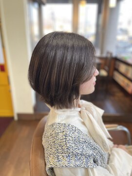 ヴィヴォペロー(vivopelo) レイヤーボブ