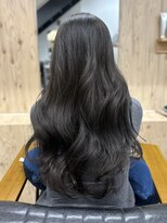 ヌープヘアーアイス(NUUP.hair ici)&nbsp;暗染め透明感◎ダークアッシュグレージュ×レイヤーカット