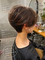 スタンド バイ ヘアー アンド コーヒー 恵比寿(STAND By HAIR ＆ Coffee)&nbsp;前下がりハンサムショート
