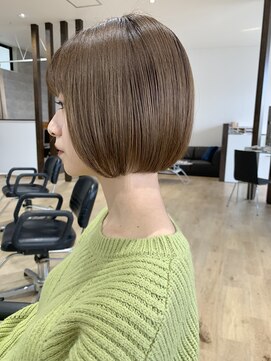 髪創 あごラインボブ
