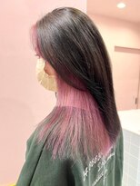 ゲーム バイ アランスミシー 横浜(GAME by Alan Smithee)&nbsp;ブリーチインナーカラーピンクカラー前髪カットトリートメント