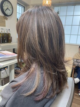 ヘア デザイン 虹いろのはさみ 大人キレイな ハイライト カラー