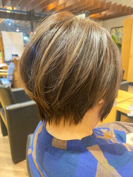 フレンズ 山鼻店(friend's) 脱白髪染めバレイヤージュ髪質改善ストレートトリートメント