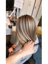 ラフ(LAFF) #ショコラアッシュ#ヘルシースタイル#ふんわりカール