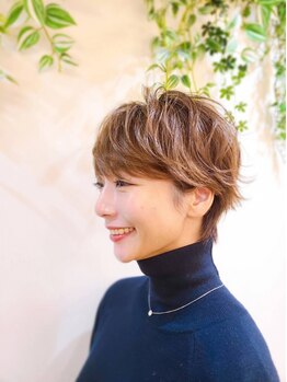 ヘアメイク アージュ 天神西通り店(HAIR MAKE age)の写真/手ぐしで簡単にまとまる圧倒的美フォルムショート＊伸びても収まりの良いスタイルでいつまでもキレイに♪