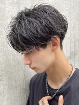 ツイストスパイラルパーマ波巻きスパイラル刈り上げマッシュ