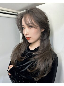 シェノン 心斎橋(CHAINON) 黒髪グレーベージュレイヤーロングアッシュカラー前髪パーマ