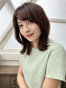 アッシュタカサキ(ash takasaki) 【艶感★ミディアム】韓国ヘアくびれ大人外ハネカール小顔
