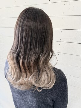 ルノン フィージュ(LUNON fieju) グラデーションカラー/ブリーチ2回から3回/ベージュカラー