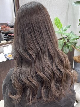 ベルヘアーデザイン 堺東(Belle hair Design) レイヤーカットアディクシーカラーグレージュオリーブ堺東韓国風
